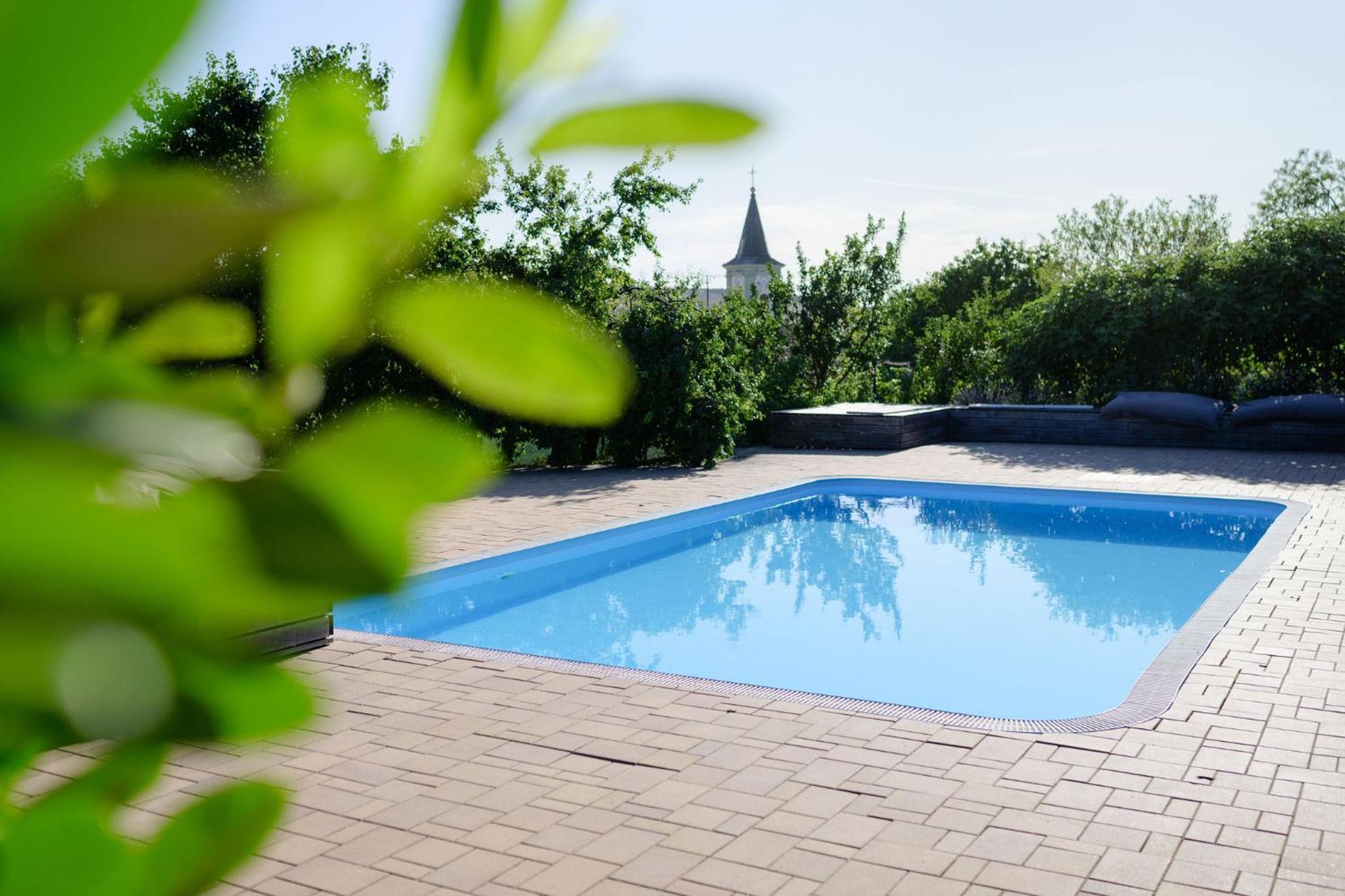 Villa Daniela Úvaly エクステリア 写真